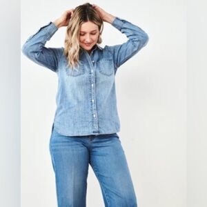 Quince Blue Distressed Denim Shirt never worn Size large